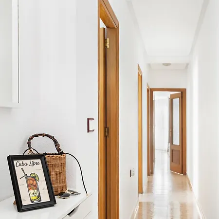 Apartment Cuba Libre - In The Center Of Torrevieja, Between Two Beaches